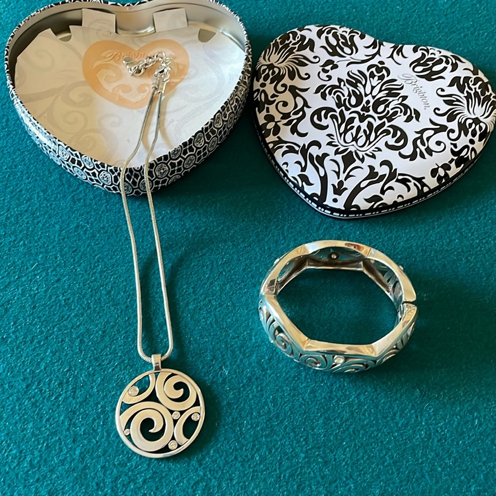 Brighton necklace & bracelet set
